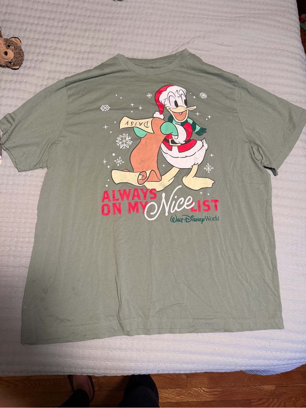 Disney Green Donald Duck Holiday Graphic Tee - Men